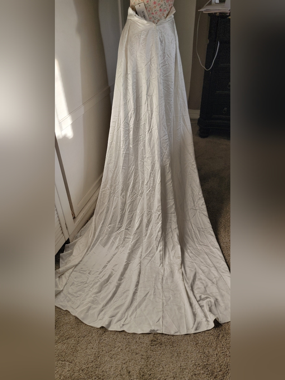 RETROFETE EVALINA WEDDING TRAIN ONLY SIZE XS - Picture 2 of 7